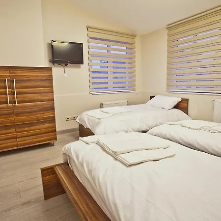 Leon Apartment *